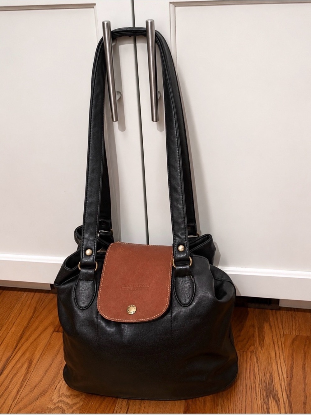 Vintage 90s Perry Ellis Slouchy Black Leather Shoulder Bag Cognac Flap Purse